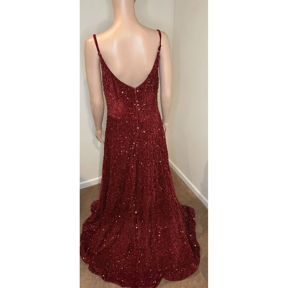 🌹 Luxe Red Sequin Evening Gown | Formal Gala Prom Dress | Size 14 - Picture 4 of 16